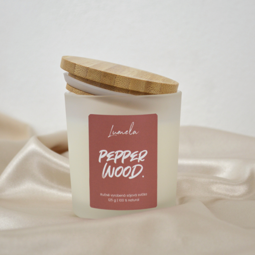 Sójová svíčka Pepper Wood 180 ml - Gravírování na víčko: Ne